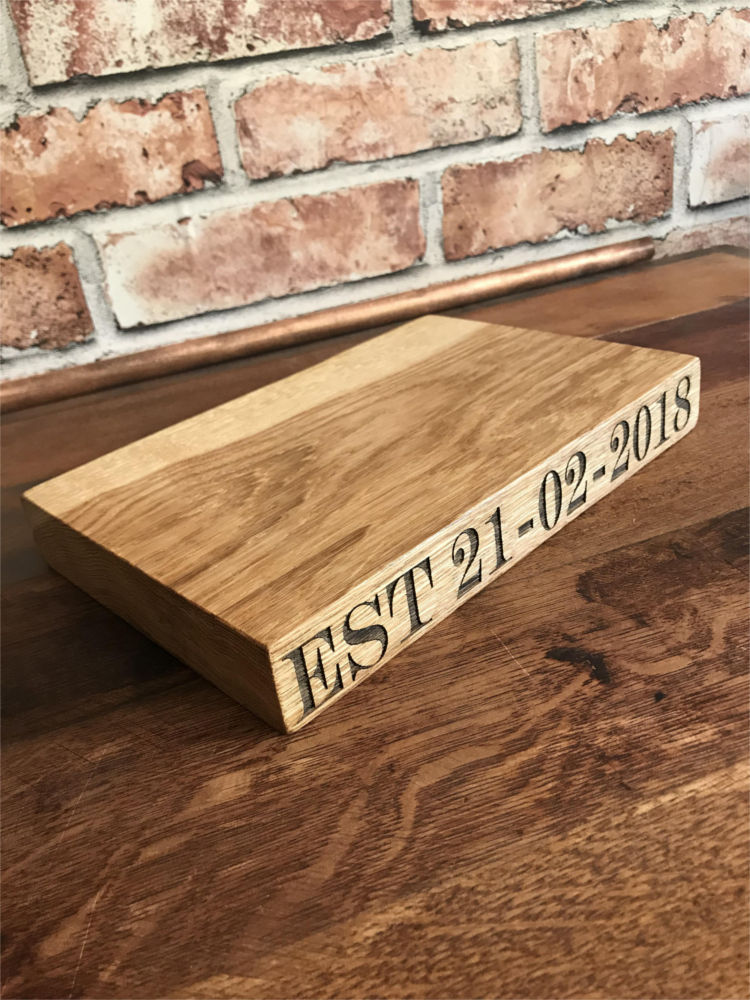Personalised Solid Oak Raised Chopping Board - MIJMOJ